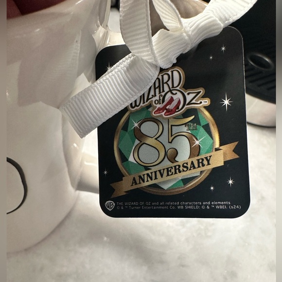 Rae Dunn TOTO Wizard of Oz Mug - NWT - Picture 3 of 10